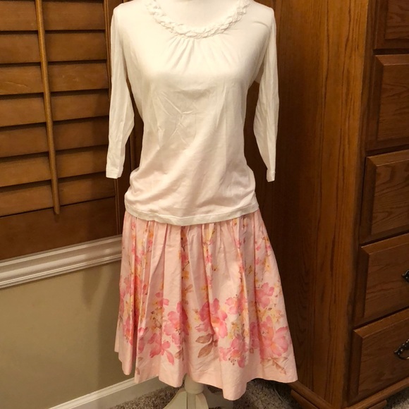 Bandolino Other - Bandolino cotton pink floral skirt w/pleats sz 10